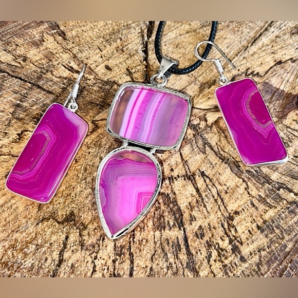 Pink Botswana Lace Agate Pendant & Earrings - Picture 4 of 8